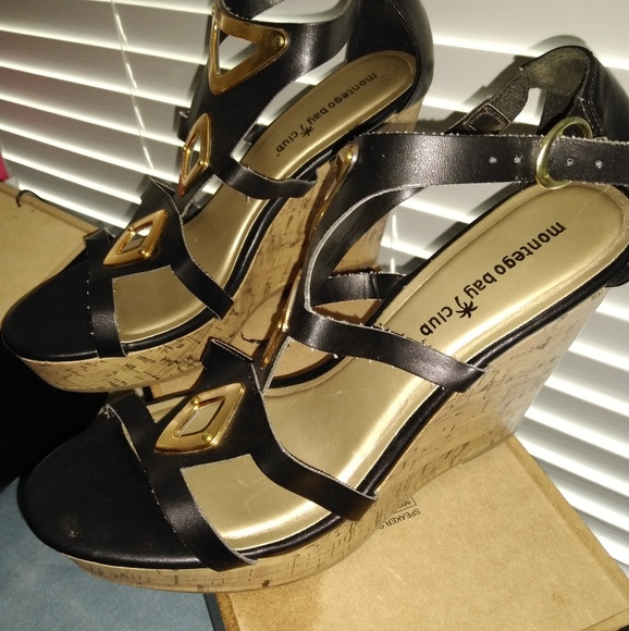 Sandles - Picture 2 of 4